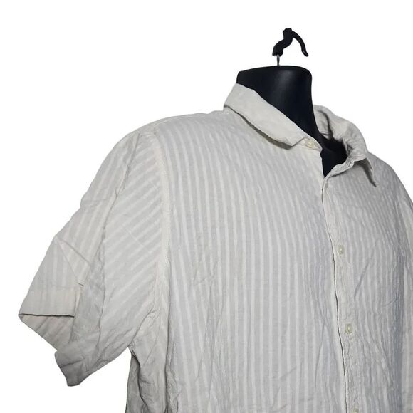 Goodfellow &Co Men's Size XL Cream Stripe Pattern Short Sleeve Button Down Shirt - Picture 2 of 5